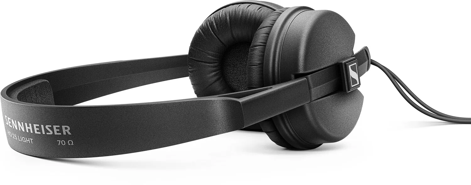 картинка Sennheiser HD 25 Легкие накладные наушники закрытого типа от магазина Одежда+