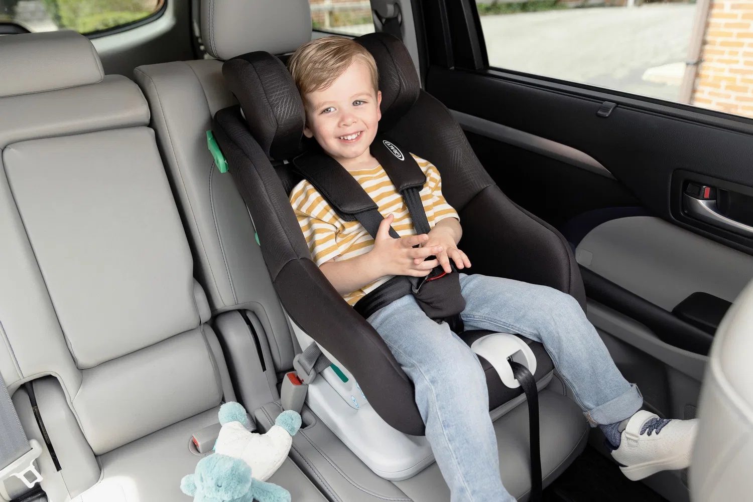 картинка Детское сиденье-ребоардер extend lx r129 Graco, черный от магазина Одежда+