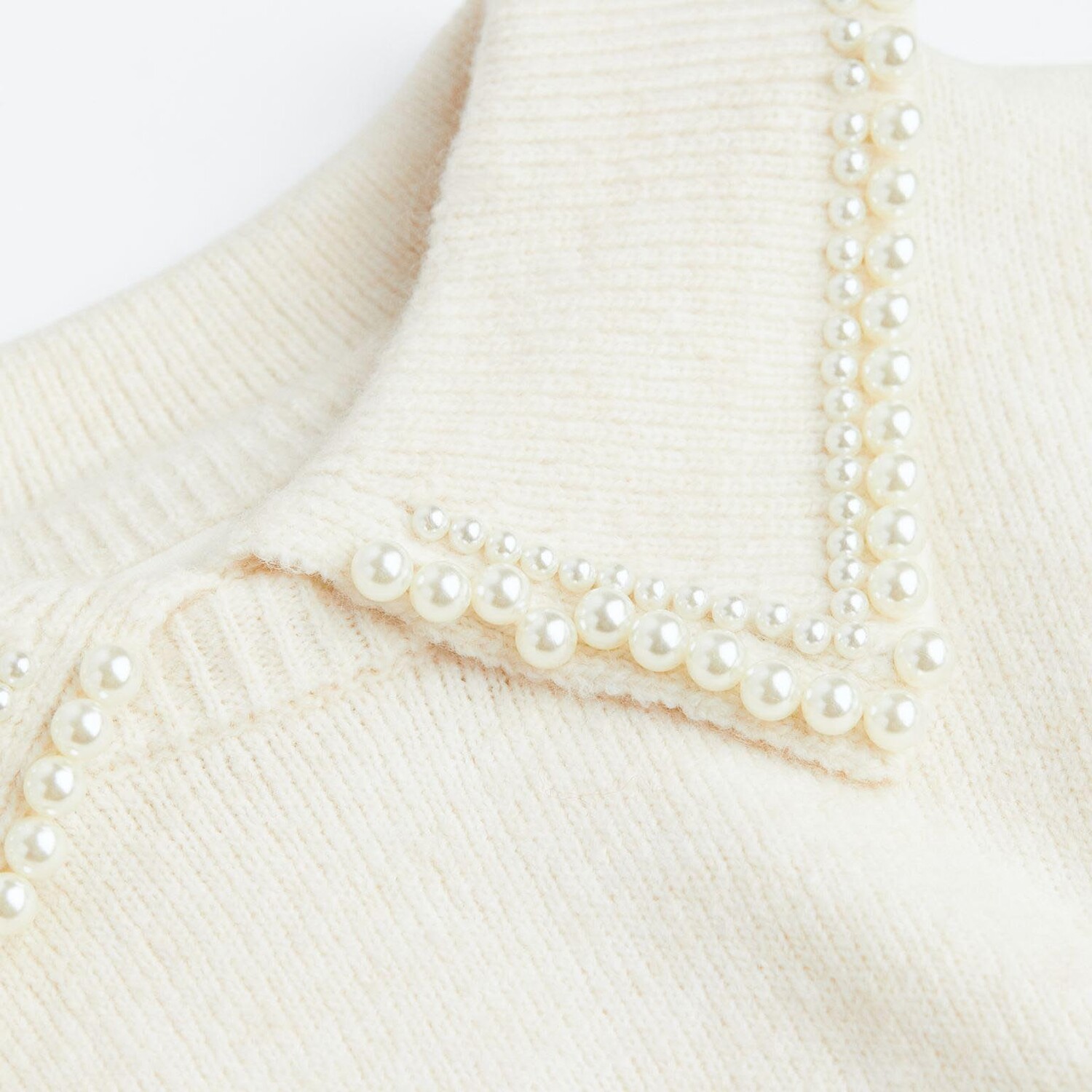 картинка Пуловер H&M Beaded-collar, кремовый от магазина Одежда+