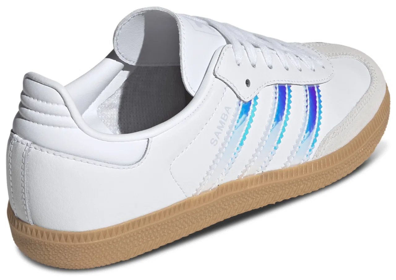 картинка Кроссовки для девочек Samba OG Adidas, цвет Halo Blue/White от магазина Одежда+