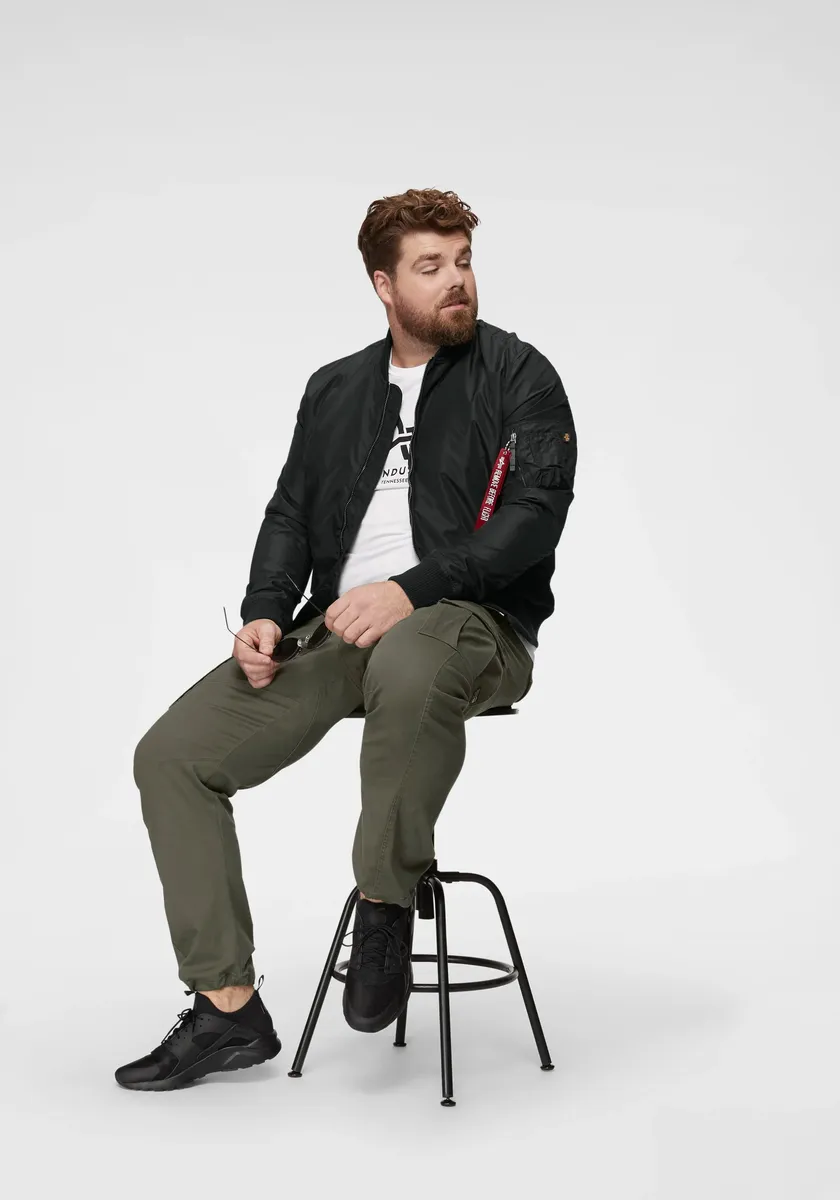 картинка Куртка-бомбер Alpha Industries "MA-1 TT", черный от магазина Одежда+