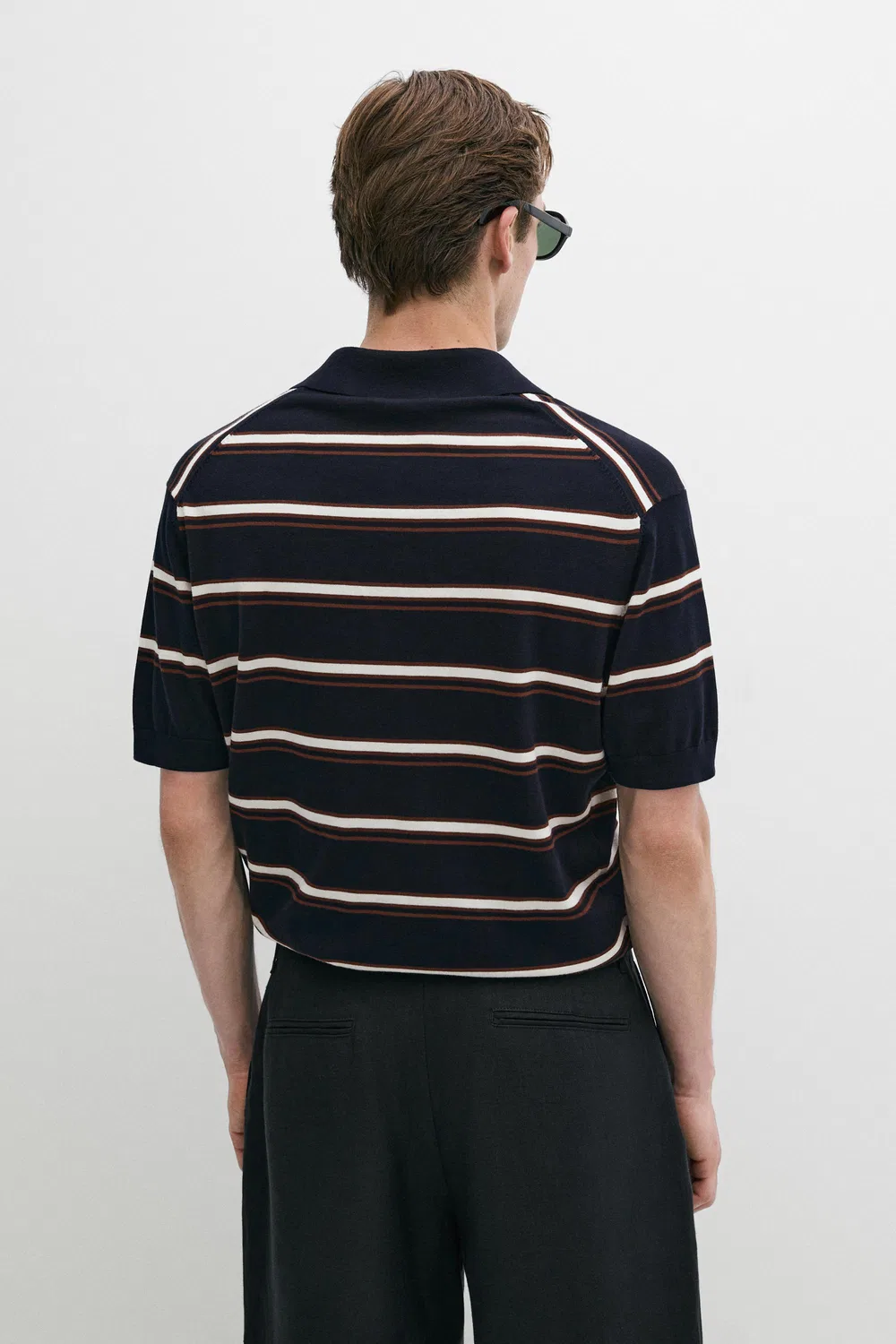 картинка Поло Massimo Dutti Striped V-Neck Knit Shirt, темно-синий от магазина Одежда+