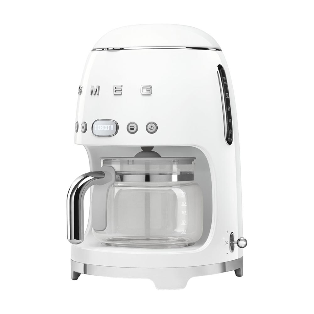 картинка Кофеварка капельная Smeg DCF02, белый от магазина Одежда+