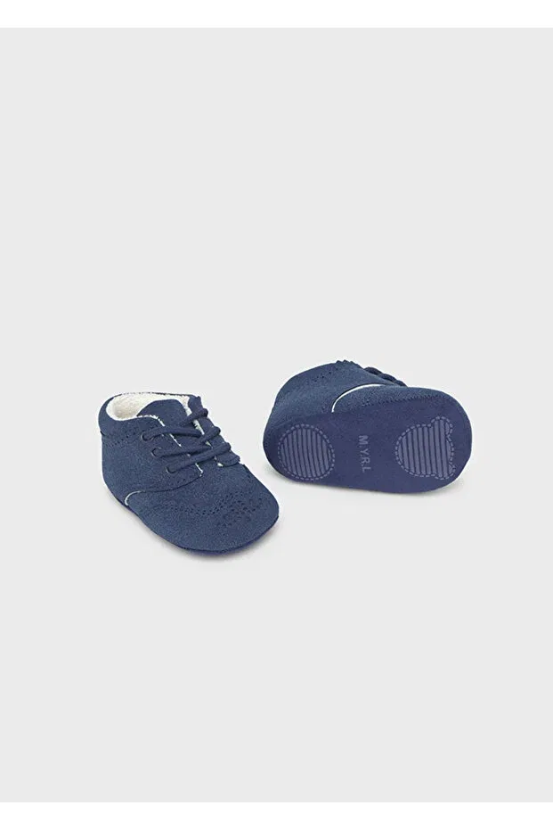 картинка Детские ботиночки для мальчиков на шнуровке Mayoral, Navy Blue от магазина Одежда+