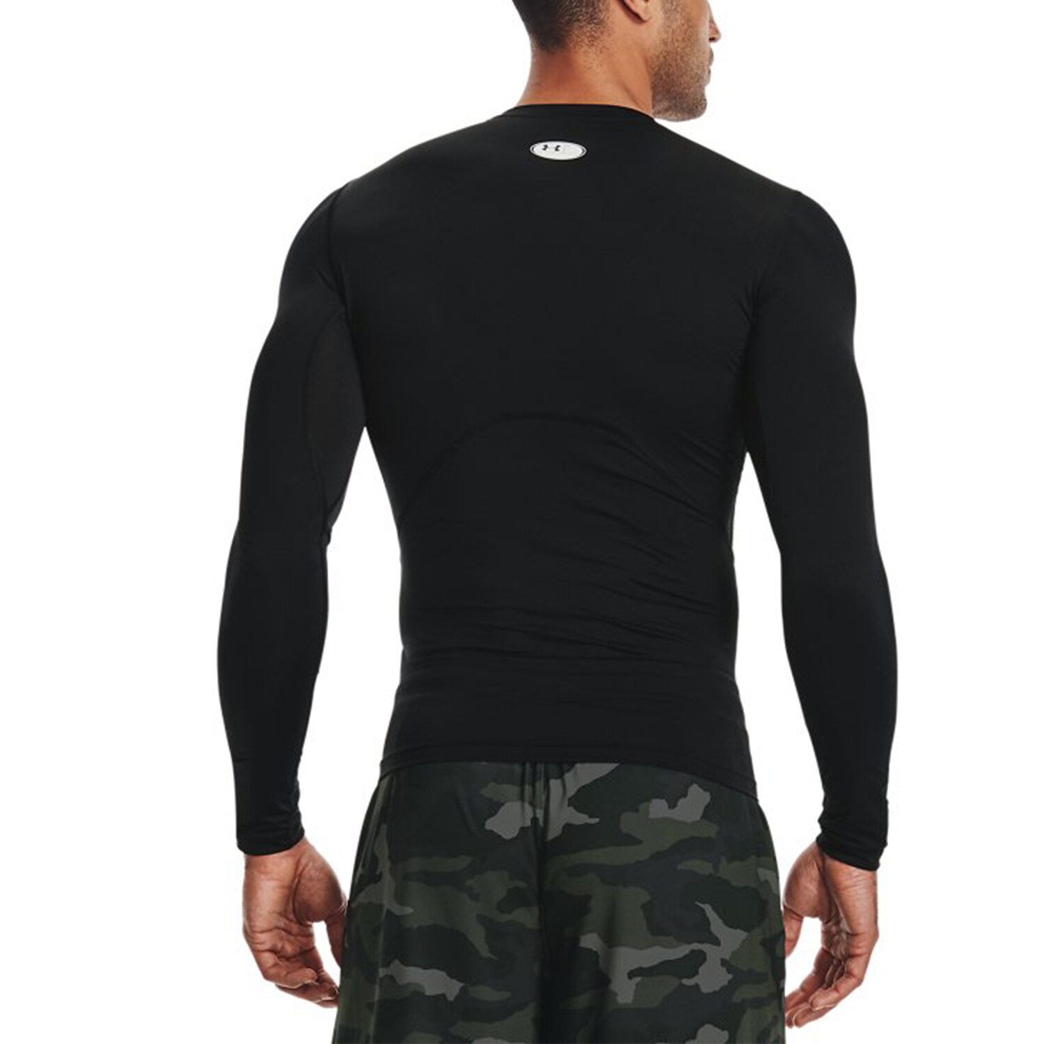 картинка Лонгслив Under Armour HeatGear Compression, черный от магазина Одежда+