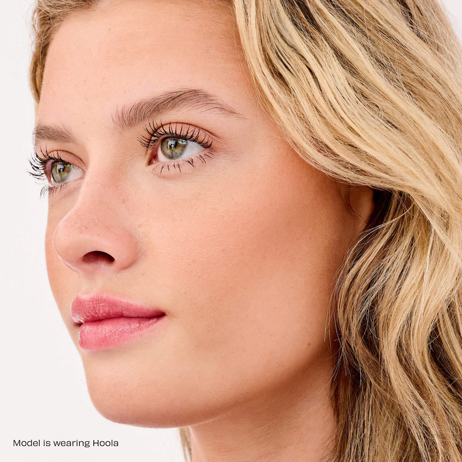 картинка Набор мини-косметики Benefit Cosmetics от магазина Одежда+