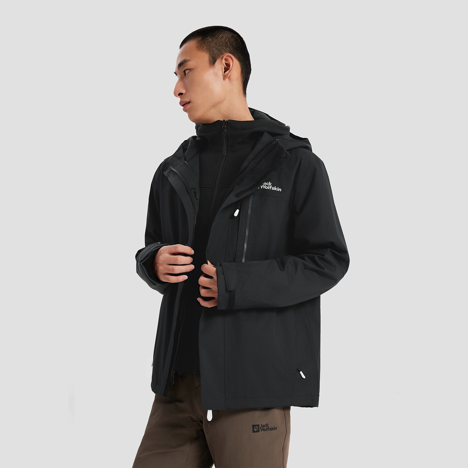 картинка Ветровка мужская Jack Wolfskin, черный от магазина Одежда+