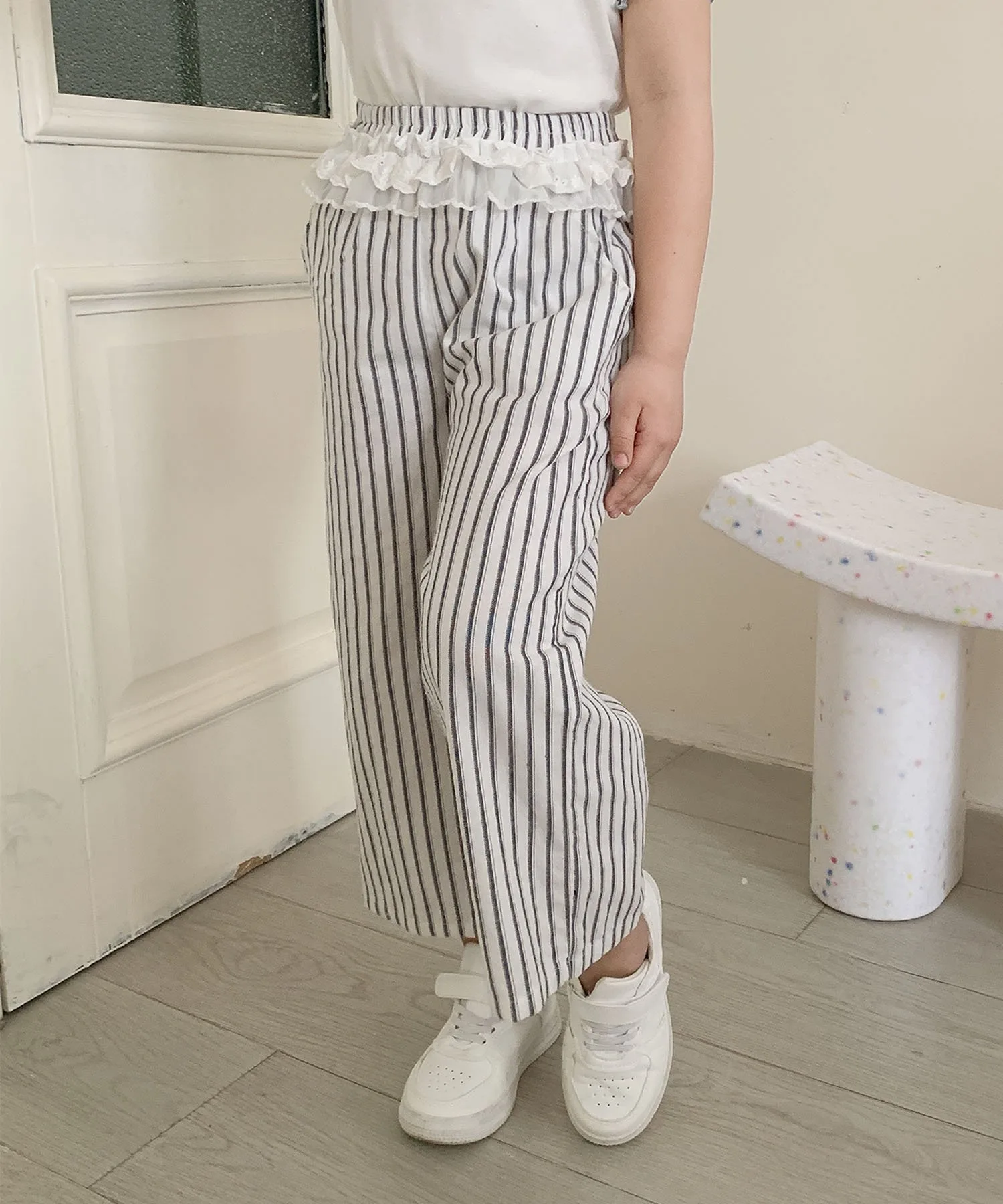 картинка Детские полосатые широкие штаны Aimoha Kids, gray от магазина Одежда+