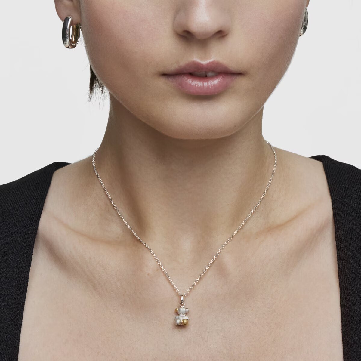 картинка Подвеска Tous Small Two-tone Bold Bear, серебро/позолоченное серебро от магазина Одежда+