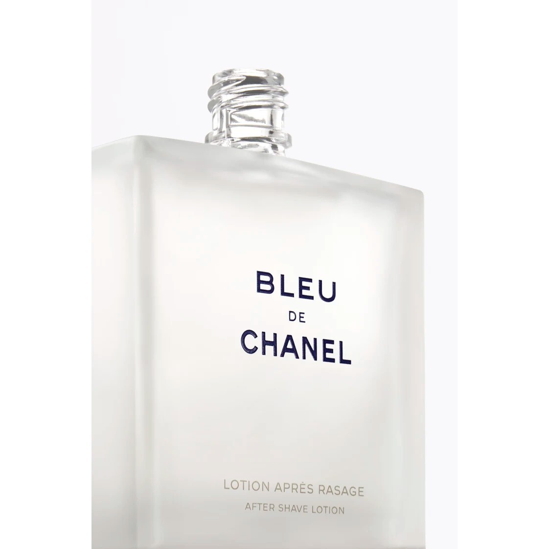 картинка Лосьон после бритья Bleu de Chanel, 100 мл от магазина Одежда+