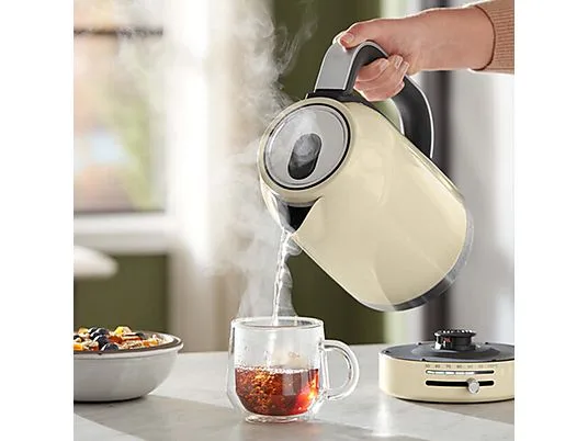 картинка Чайник KitchenAid 5KEK1701EAC, Кремовый от магазина Одежда+