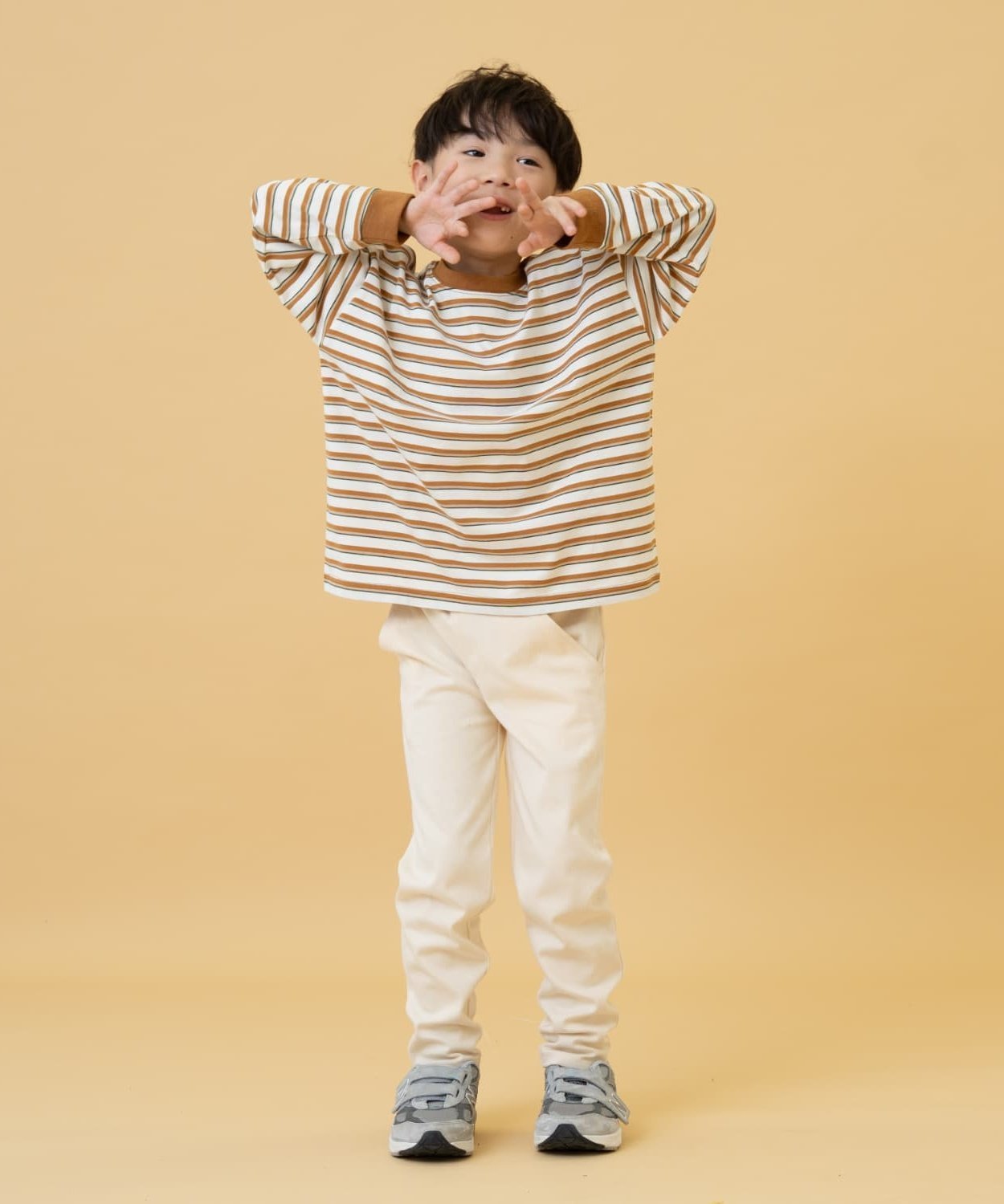 картинка Узкие брюки из эластичной саржи And D.petitmain, Ivory от магазина Одежда+