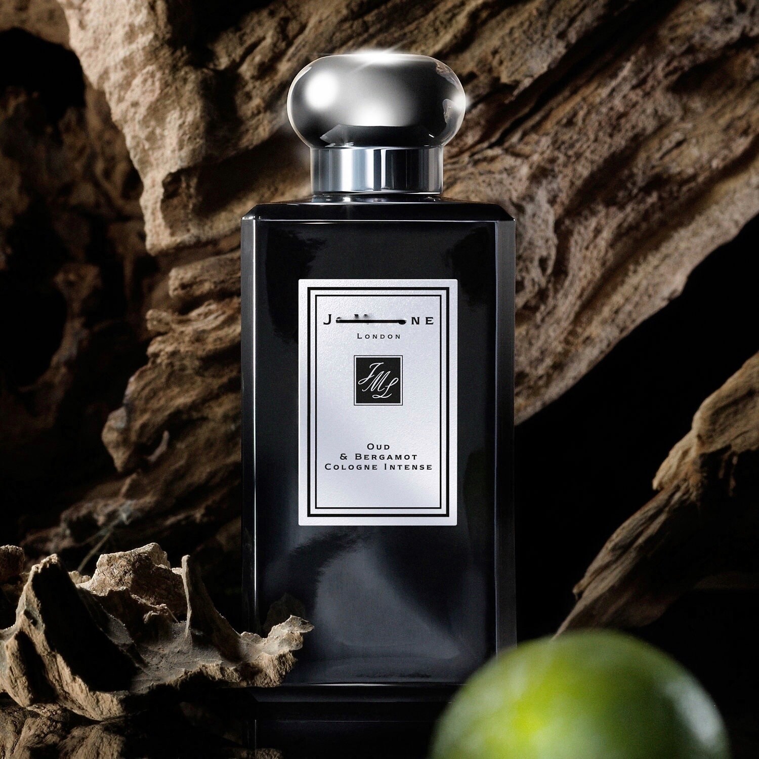 картинка Jo Malone London Oud & Bergamot от магазина Одежда+