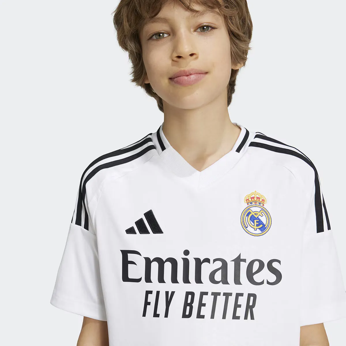 картинка Футболка Adidas Kids' Home ФК «Реал Мадрид» 2024-2025, белый от магазина Одежда+
