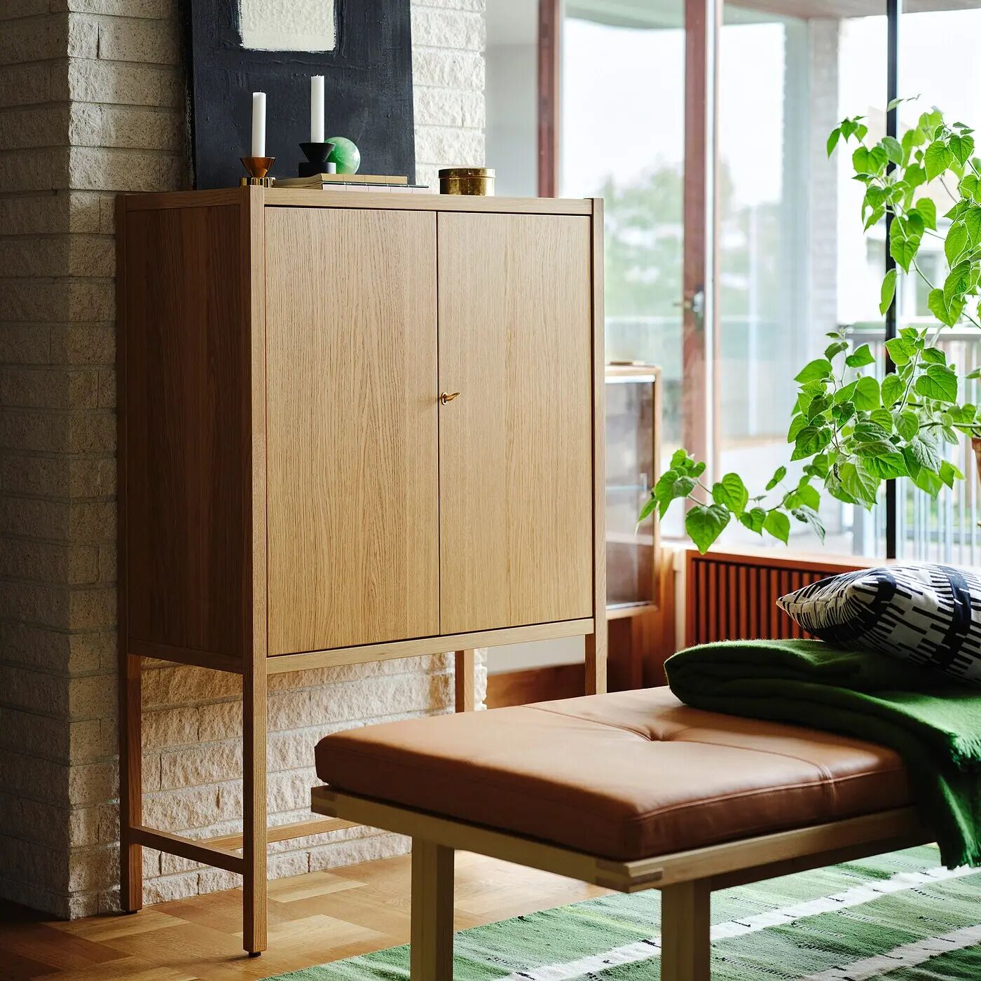 картинка Скамейка с подушкой STOCKHOLM 2025 IKEA от магазина Одежда+