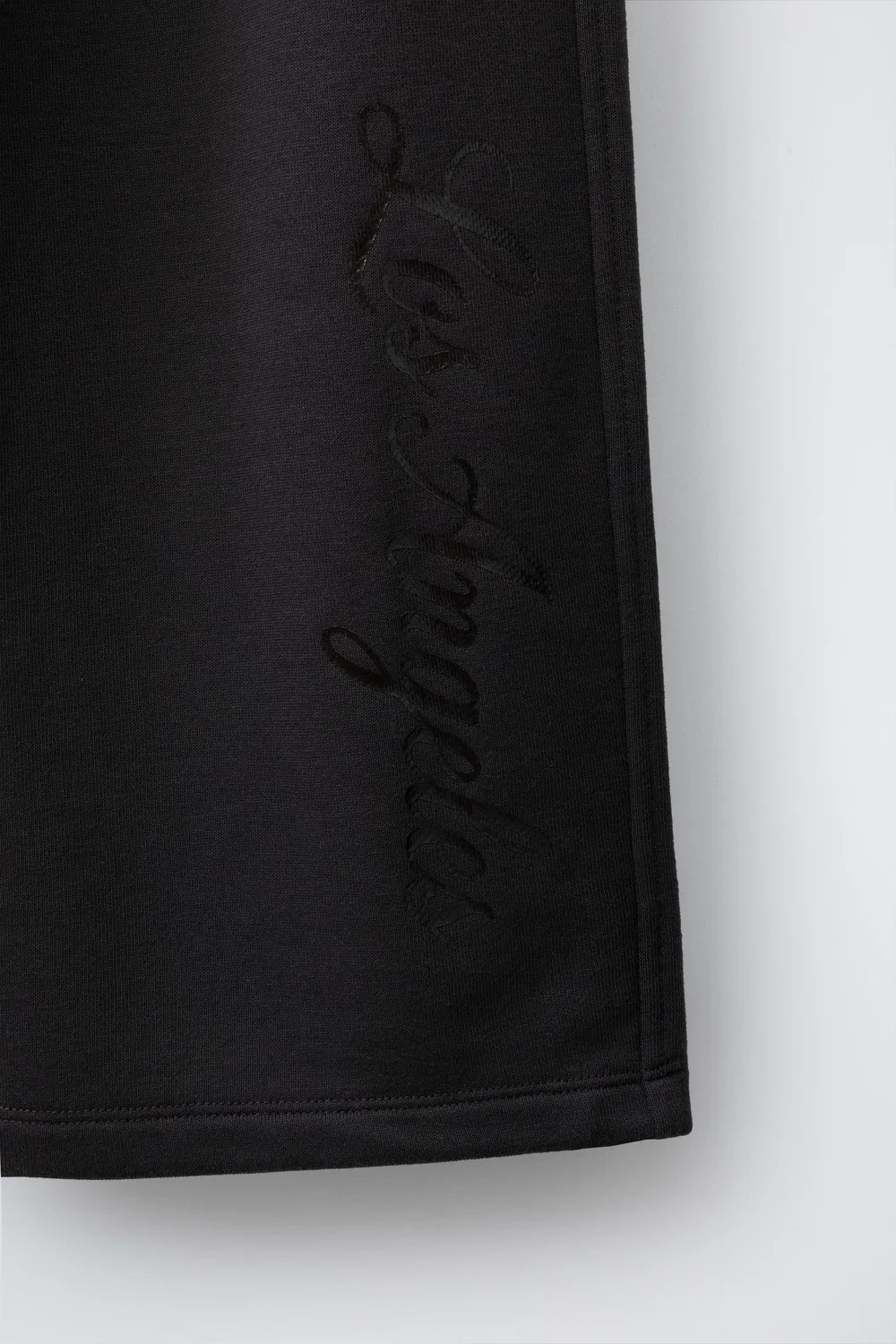картинка Широкие брюки с принтом из плюша ZARA, Anthracite grey от магазина Одежда+