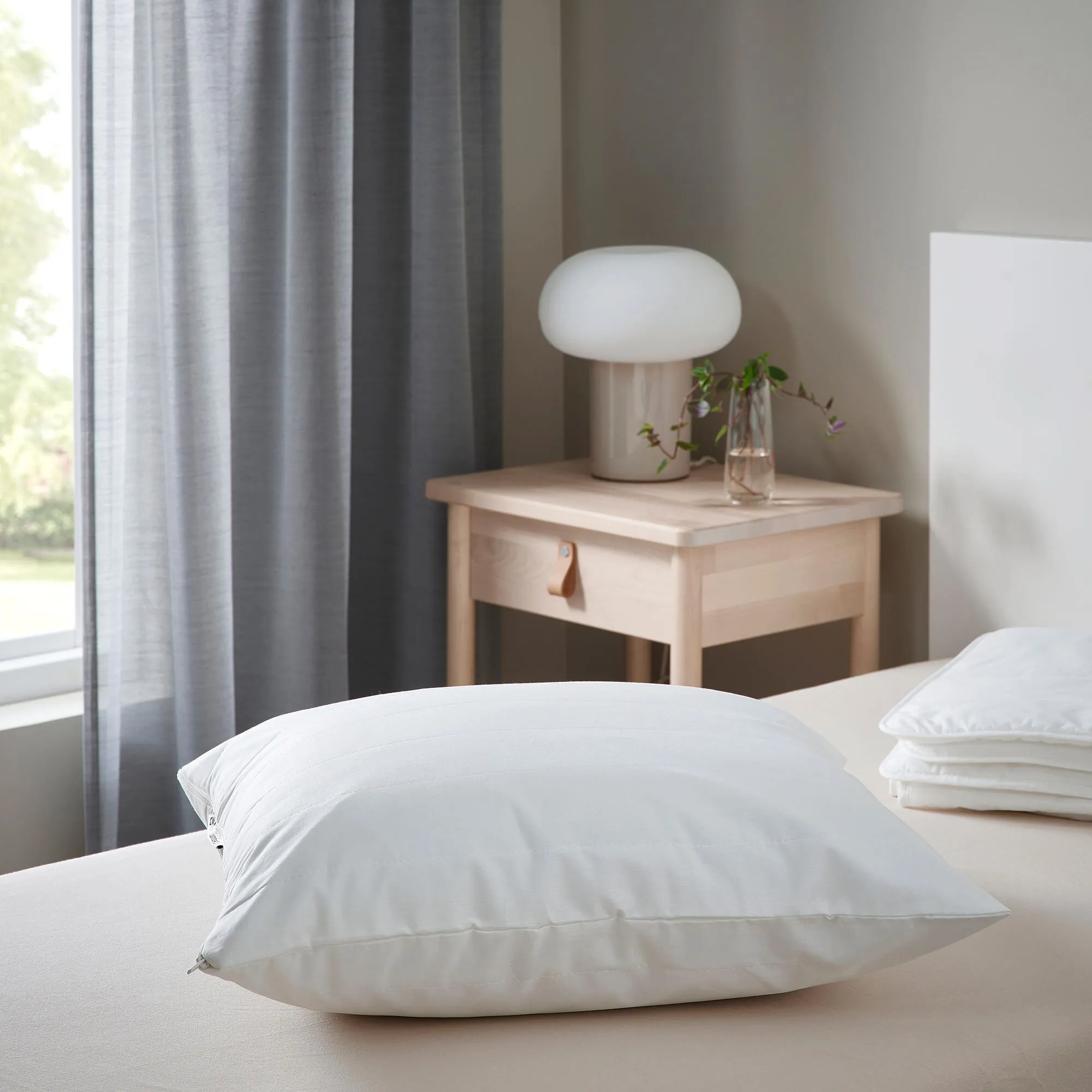 картинка Чехол для подушки IKEA LUDDROS, 50x60 см, белый от магазина Одежда+