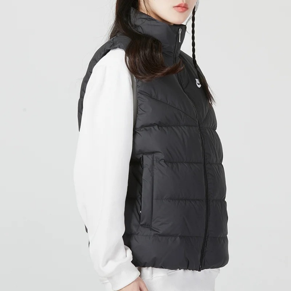 картинка Жилет Nike Windrunner, черный от магазина Одежда+