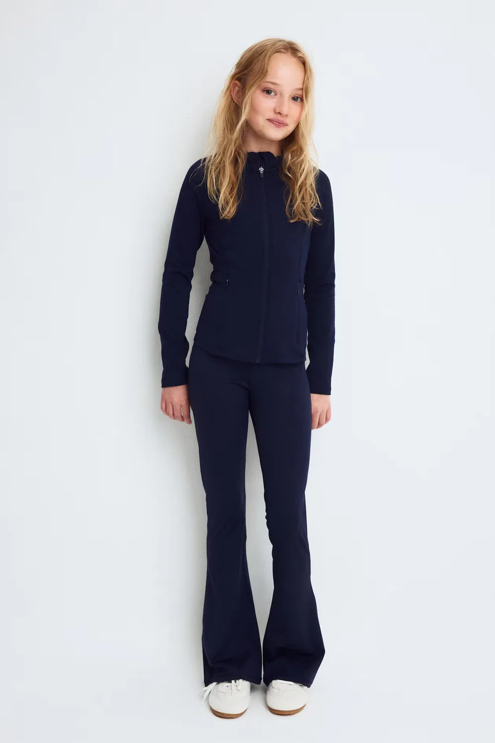 картинка Спортивная куртка с технологией Drymove H&M, Navy Blue от магазина Одежда+