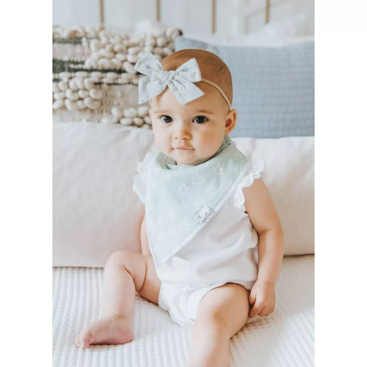 картинка Детский комплект слюнявчиков Floral INFANT BASICS/FURNITURE, Enchanted от магазина Одежда+