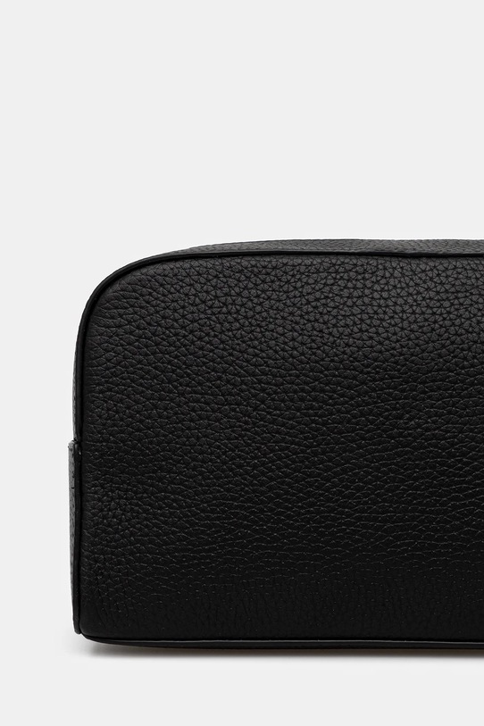 картинка Кожаная косметичка Calvin Klein, черный от магазина Одежда+