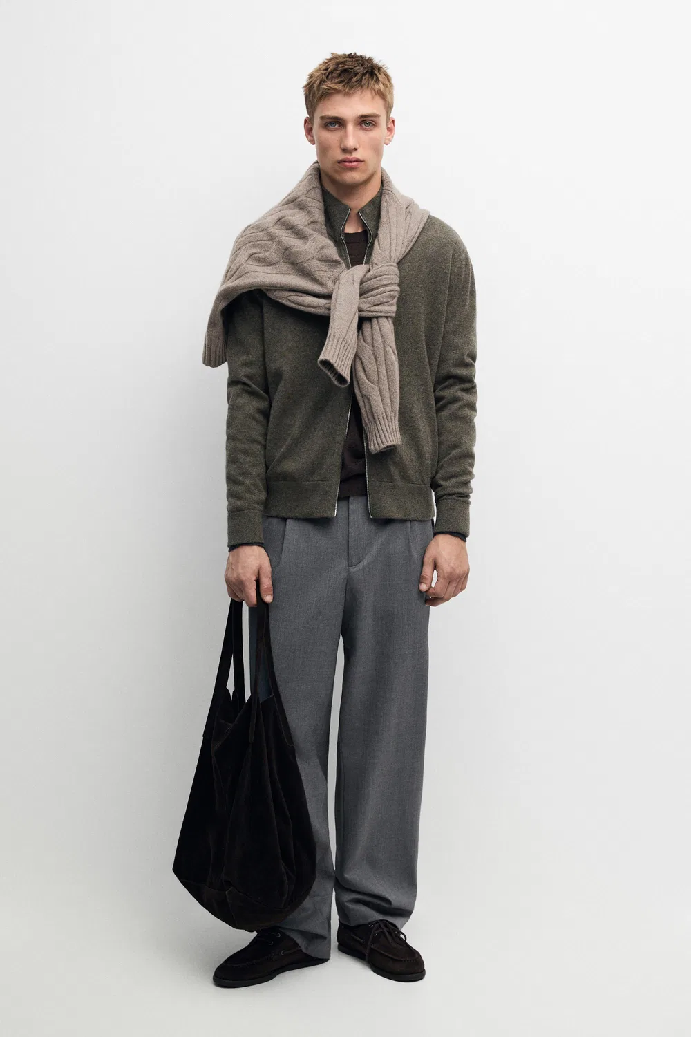 картинка Кардиган Massimo Dutti 100% Cashmere Zip-Up Knit, зеленоватый от магазина Одежда+