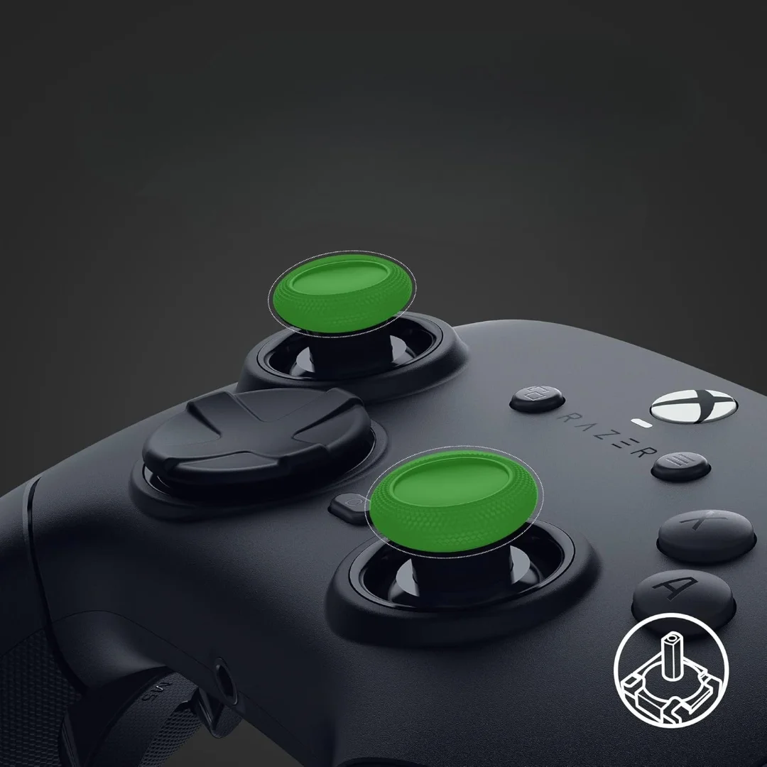 картинка Проводной игровой геймпад Razer Wolverine V3 Tournament Edition, черный от магазина Одежда+