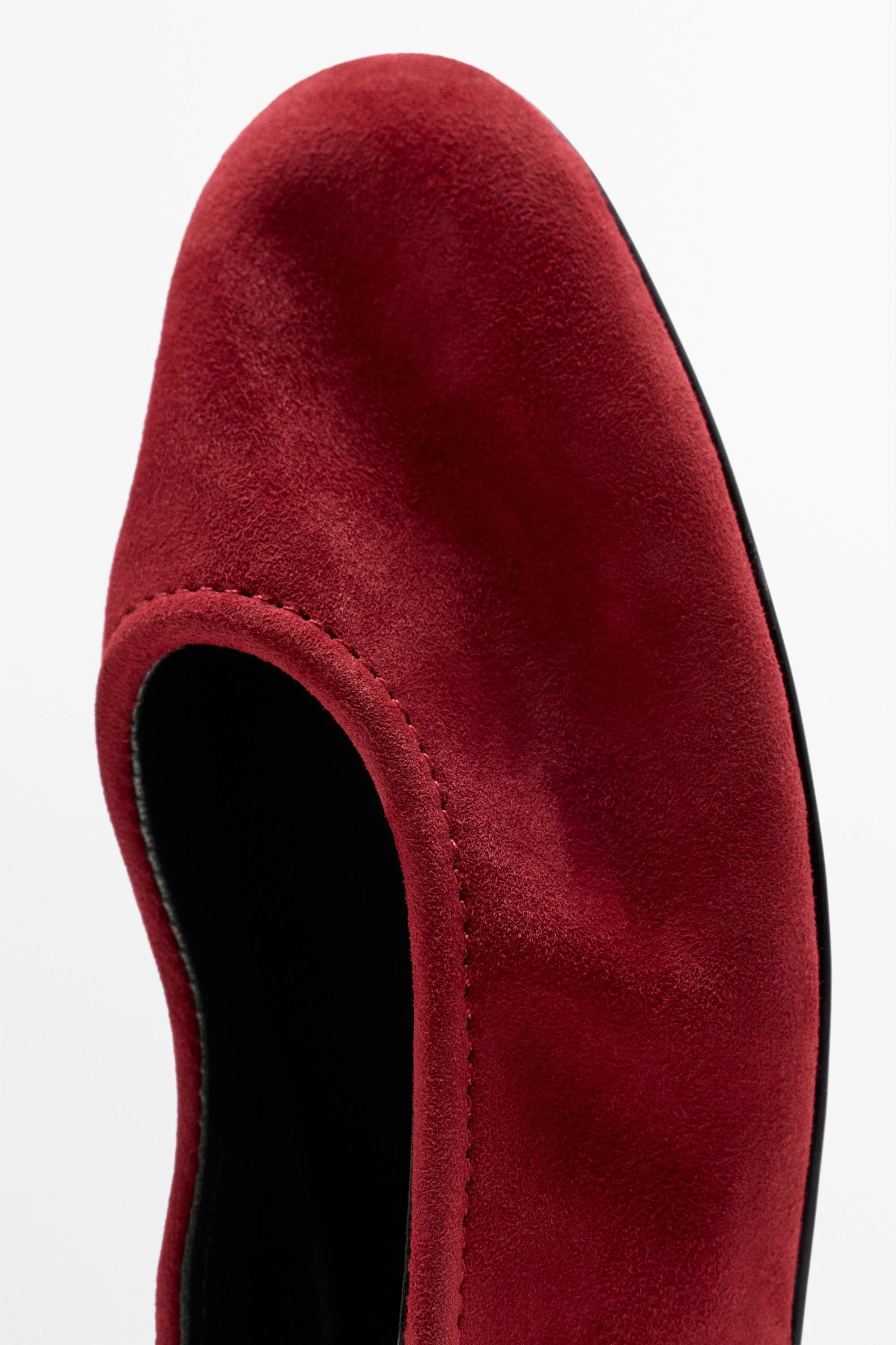 картинка Балетки женские Massimo Dutti Suede Round Toe, красный от магазина Одежда+
