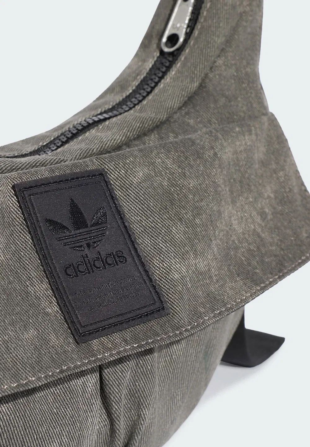 картинка Сумка-Мешок из выстиранной ткани Adidas Originals, Black от магазина Одежда+