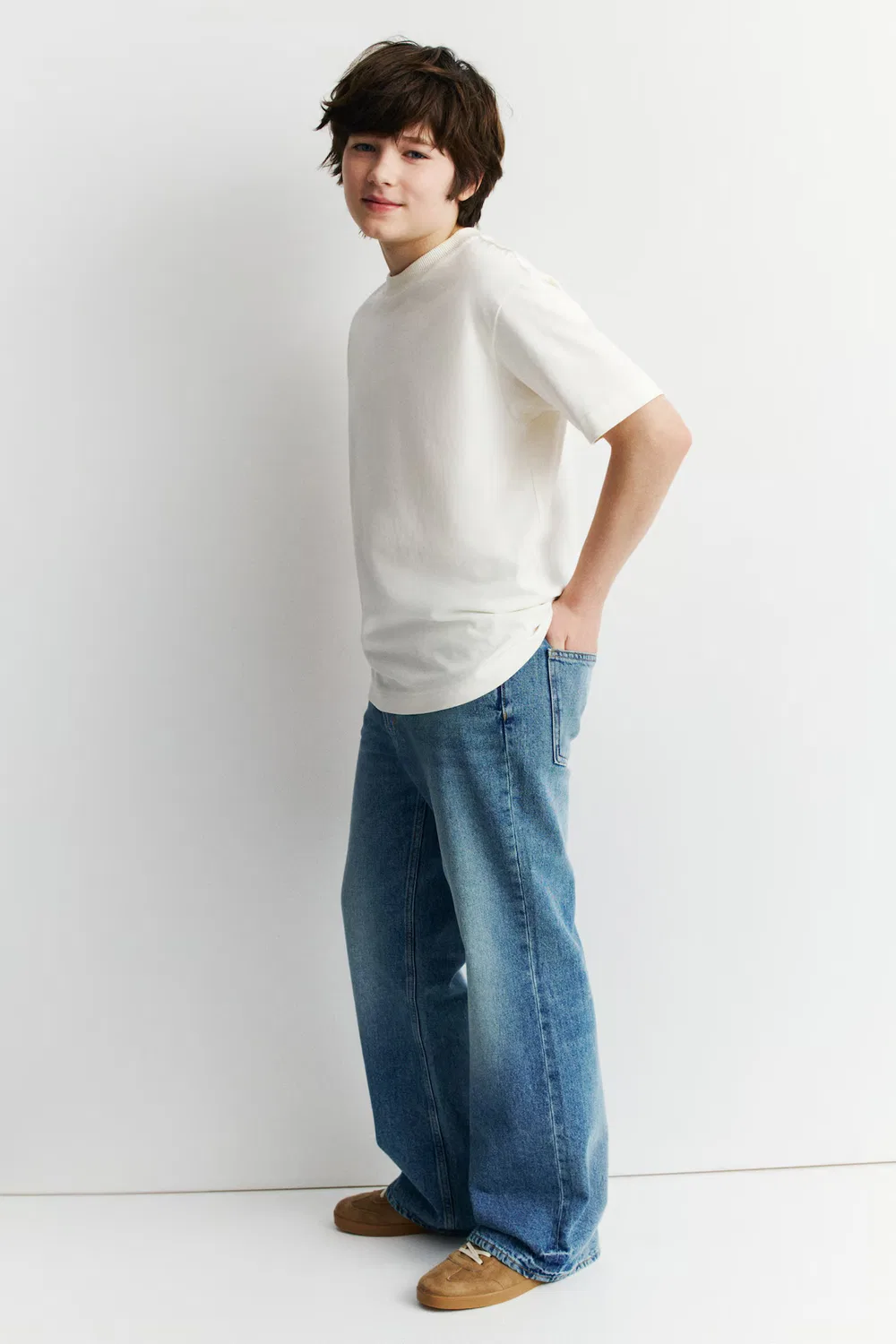 картинка Свободные джинсы-клеш H&M, Denimblau от магазина Одежда+