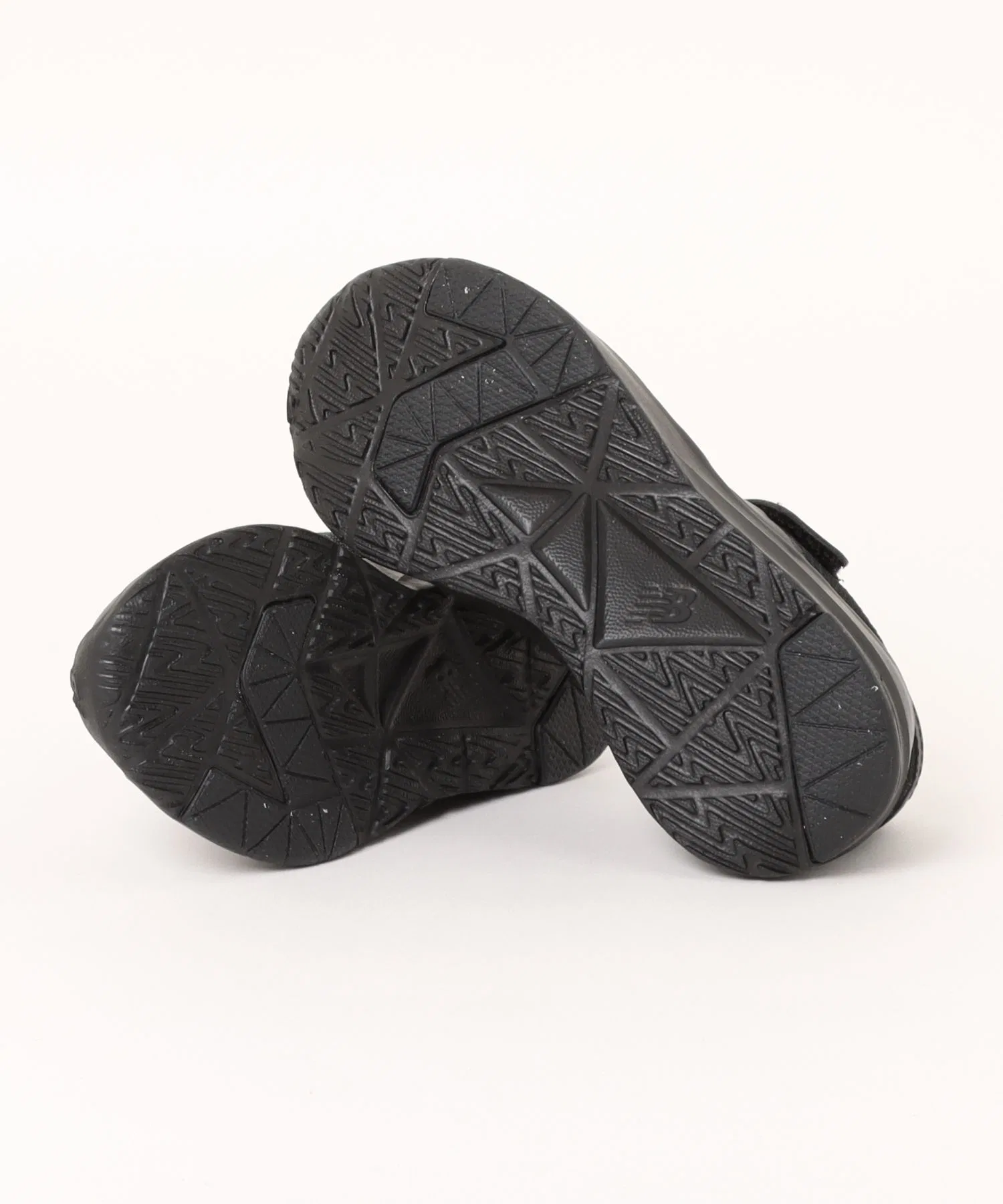 картинка Детские кроссовки New Balance PT578BB от магазина Одежда+