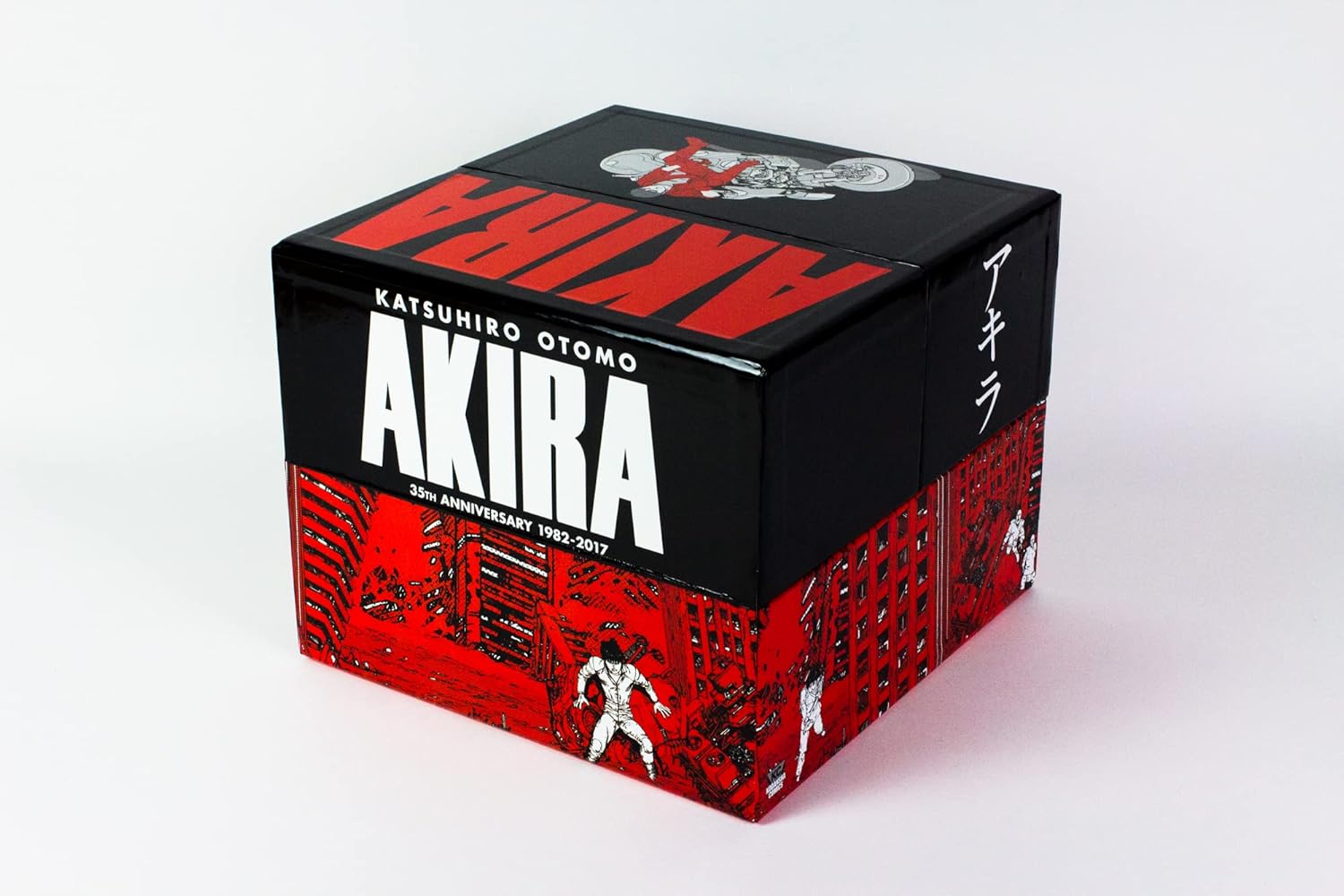 картинка Akira 35th Anniversary Box Set (Kodansha Comics) от магазина Одежда+