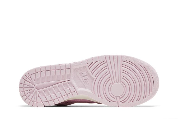 картинка Кроссовки Nike Dunk Low Regal Pink от магазина Одежда+