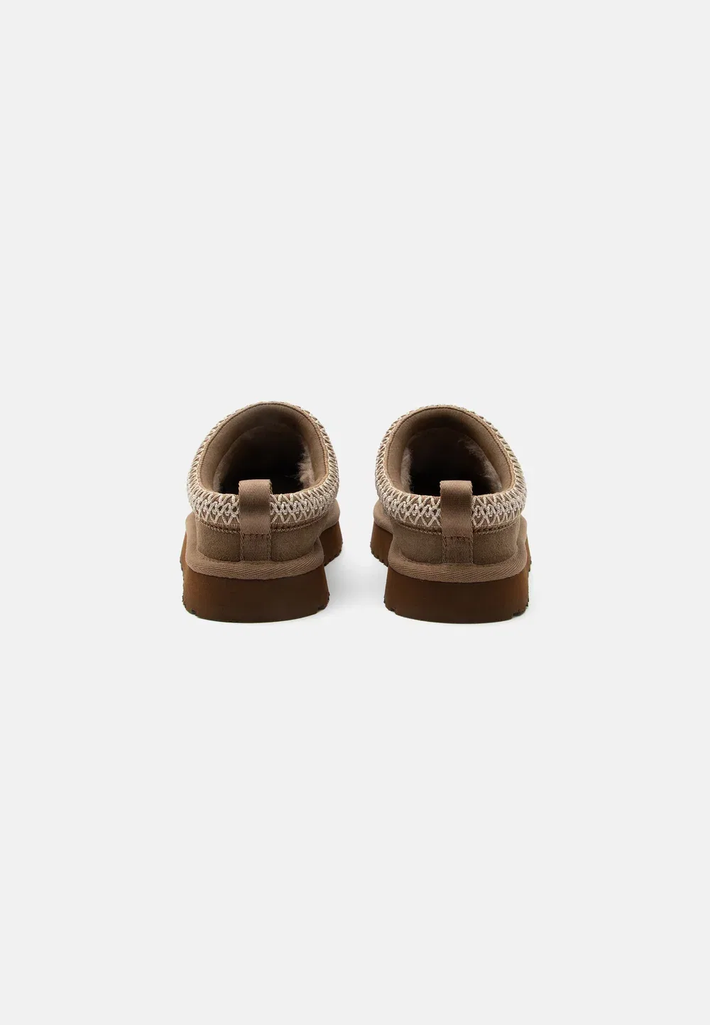 картинка Тапочки Tazz унисекс Ugg, Light Bronze от магазина Одежда+