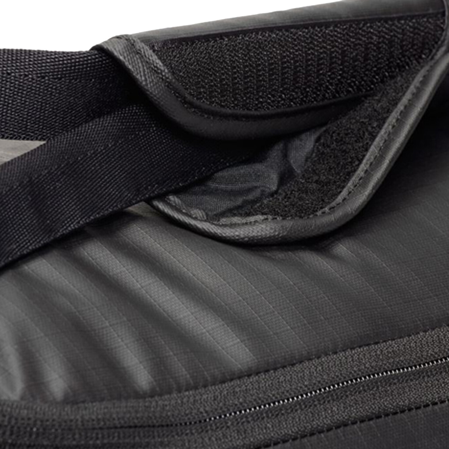 картинка Дорожная сумка унисекс Nike, Black от магазина Одежда+