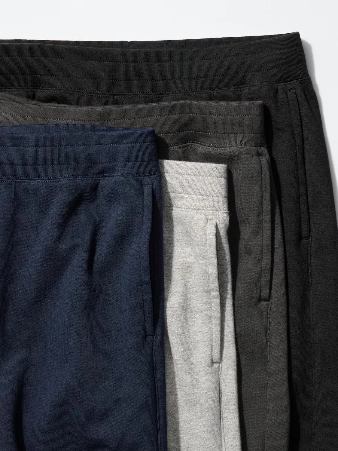картинка Спортивные штаны Uniqlo, темно-синий от магазина Одежда+