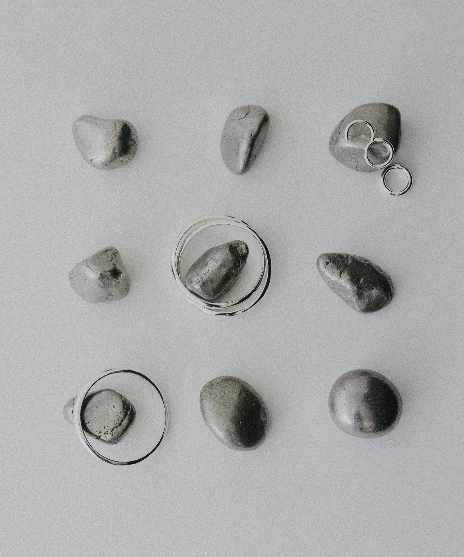 картинка Набор колец Multifaceted Ring Set, Nothing And Others, мультицвет от магазина Одежда+