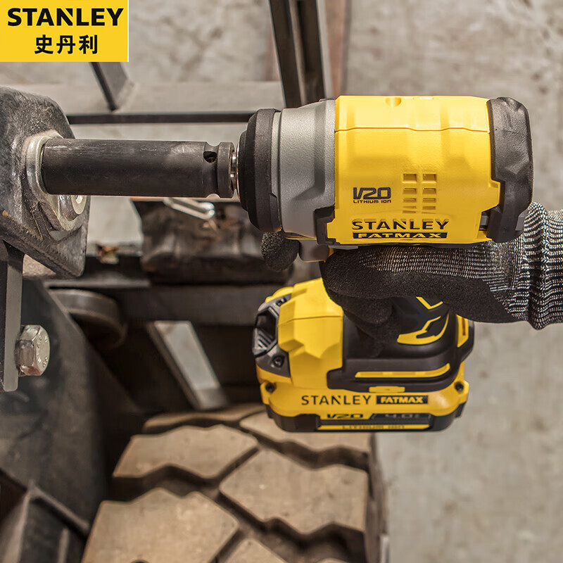 картинка Гайковерт ударный Stanley SBW910-A9 + насадки от магазина Одежда+
