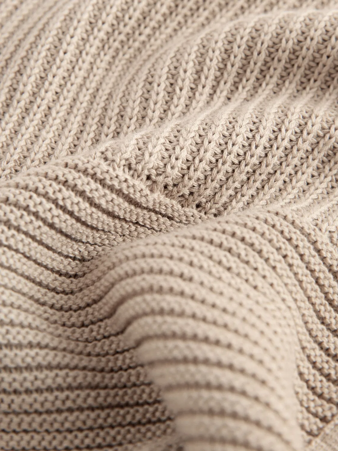 картинка Худи утилитарное вязаное, модель Utility Knitted Hoodie Next, нейтральный от магазина Одежда+
