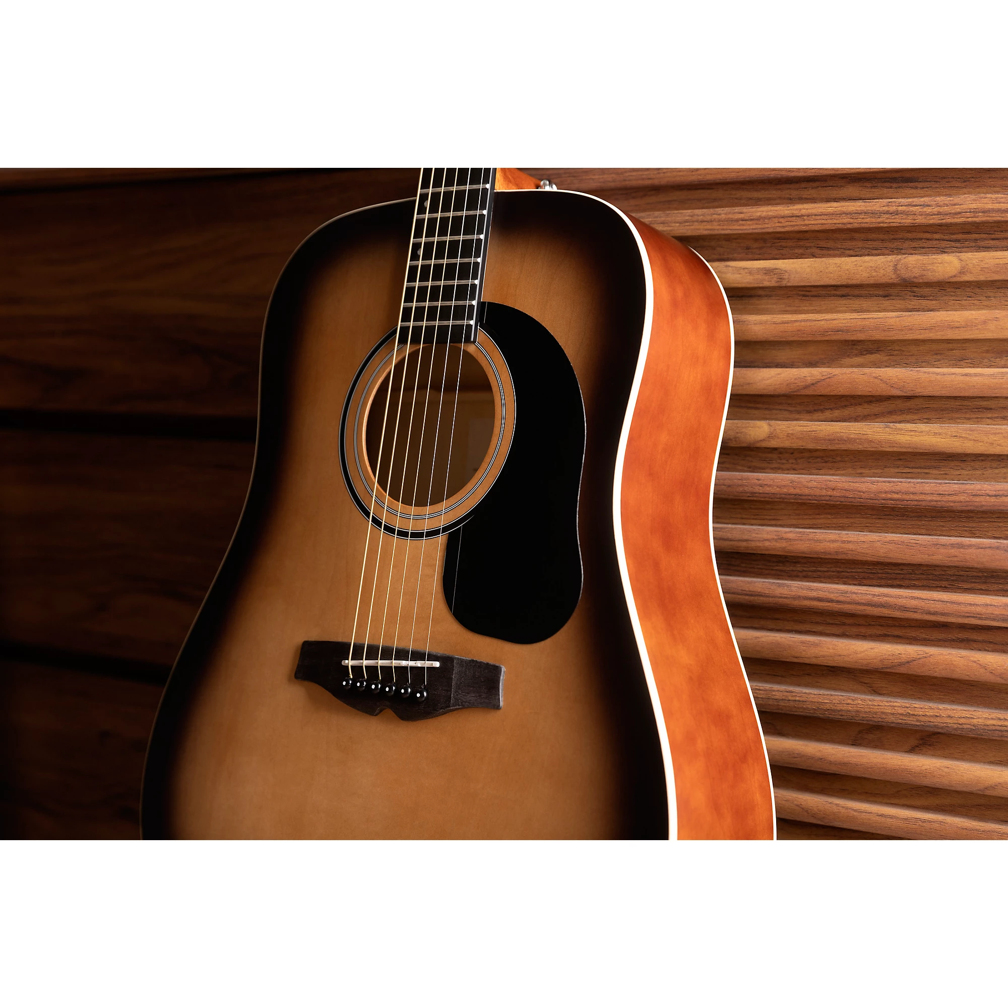 картинка Акустическая гитара Mitchell Launch D100 Dreadnought Sunburst от магазина Одежда+