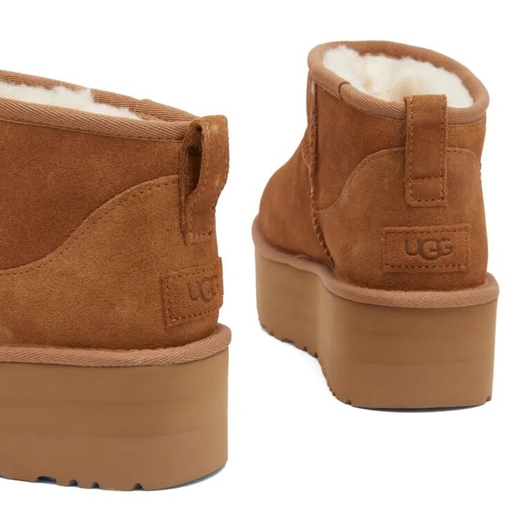 картинка Женские угги UGG Classic Ultra Mini Platform от магазина Одежда+