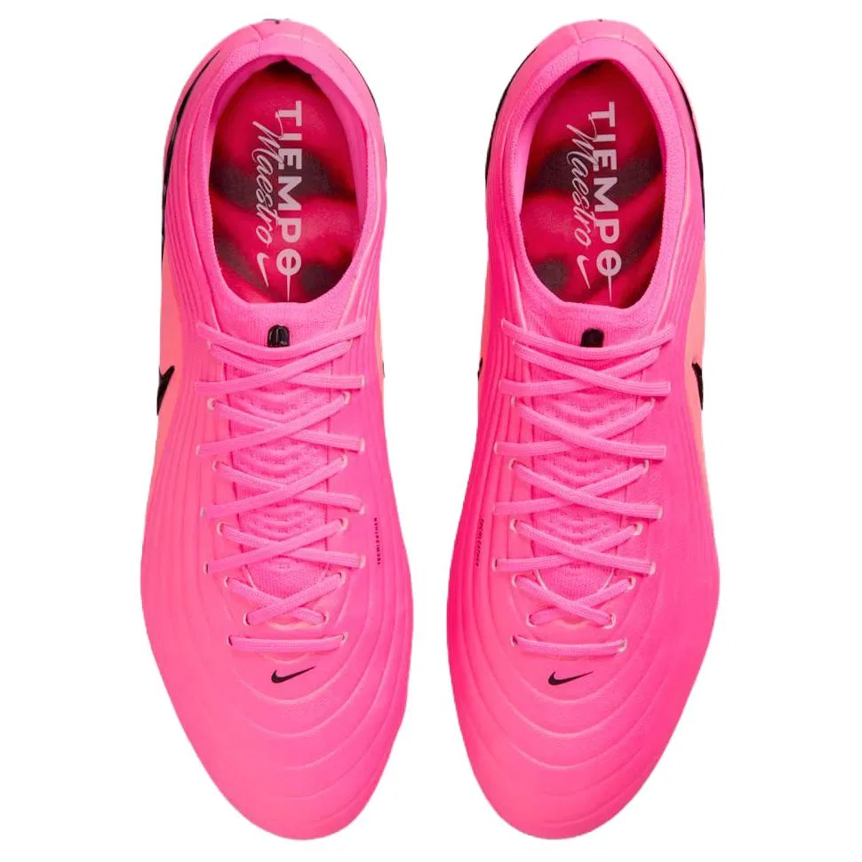 картинка Бутсы футбольные Nike Tiempo Maestro розовые от магазина Одежда+