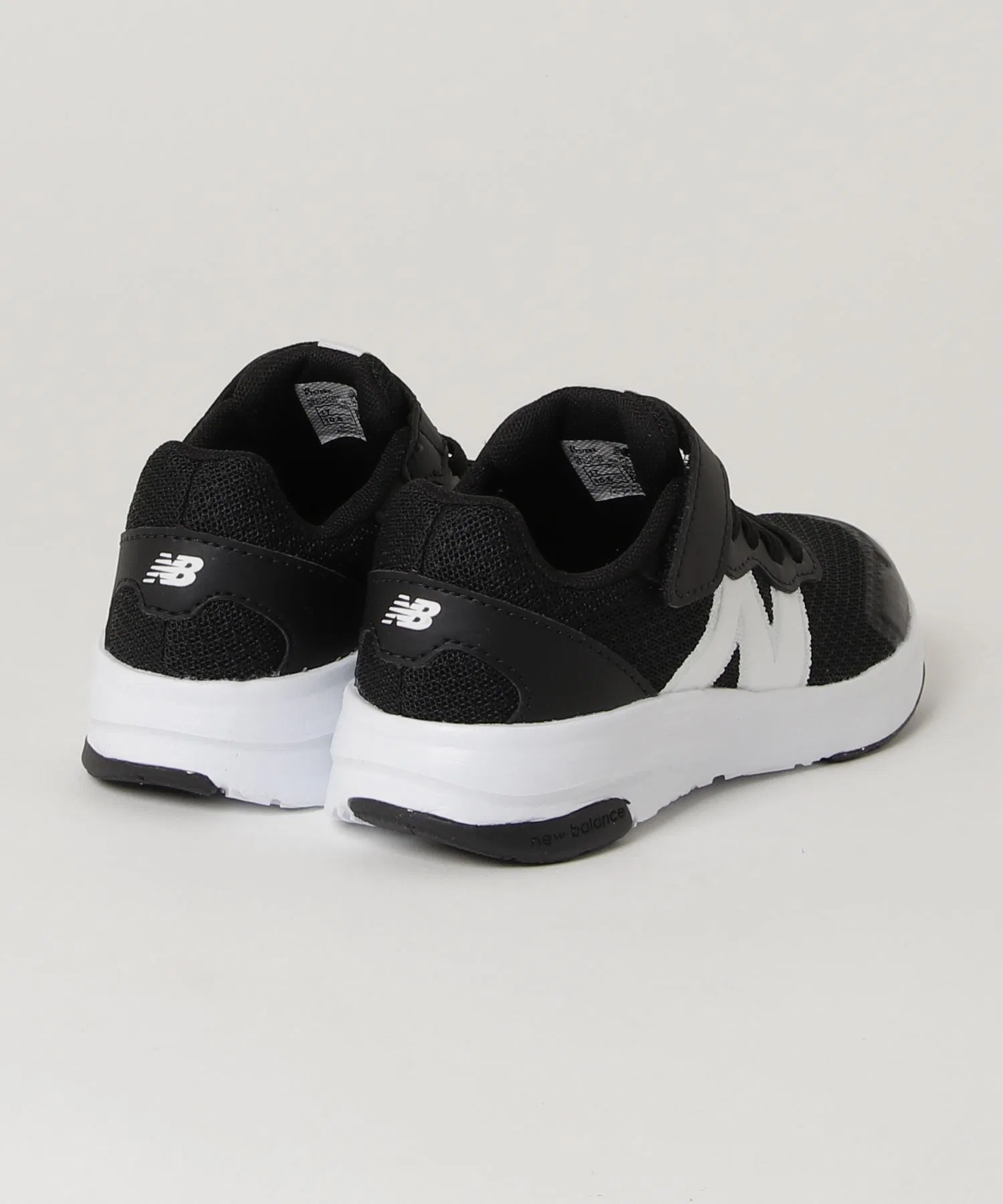 картинка Детские кроссовки New Balance 574 от магазина Одежда+