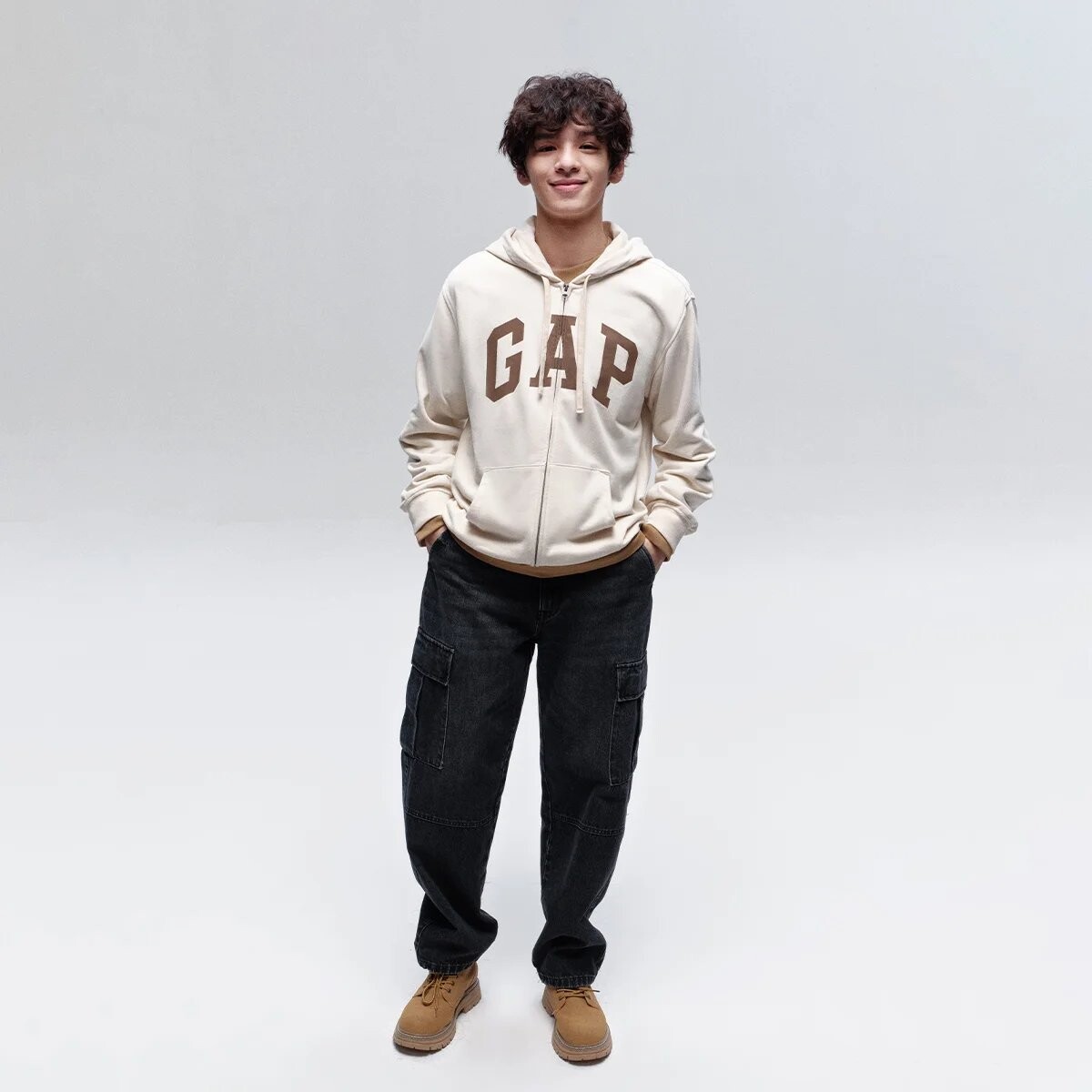 картинка Мужская толстовка GAP, бежевый цвет от магазина Одежда+