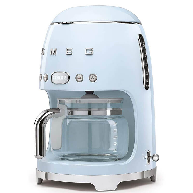 картинка Кофеварка капельная Smeg DCF02, голубой от магазина Одежда+