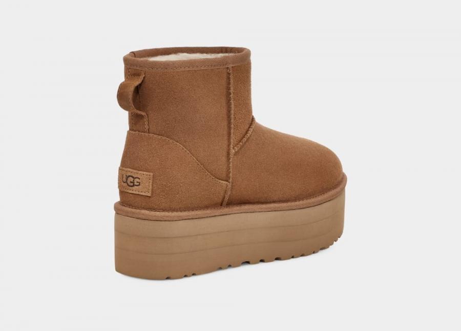 картинка UGG Classic Mini Platform, каштановый от магазина Одежда+