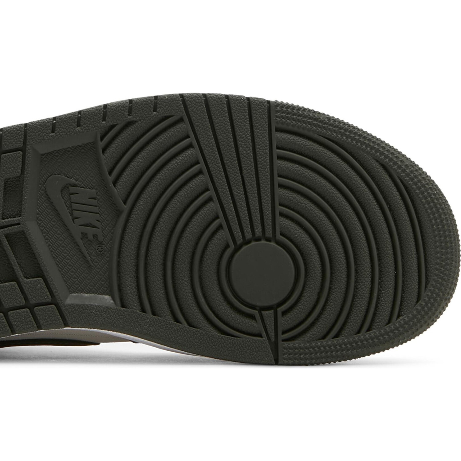 картинка Женские кроссовки Nike Air Jordan 1 Mid SE от магазина Одежда+