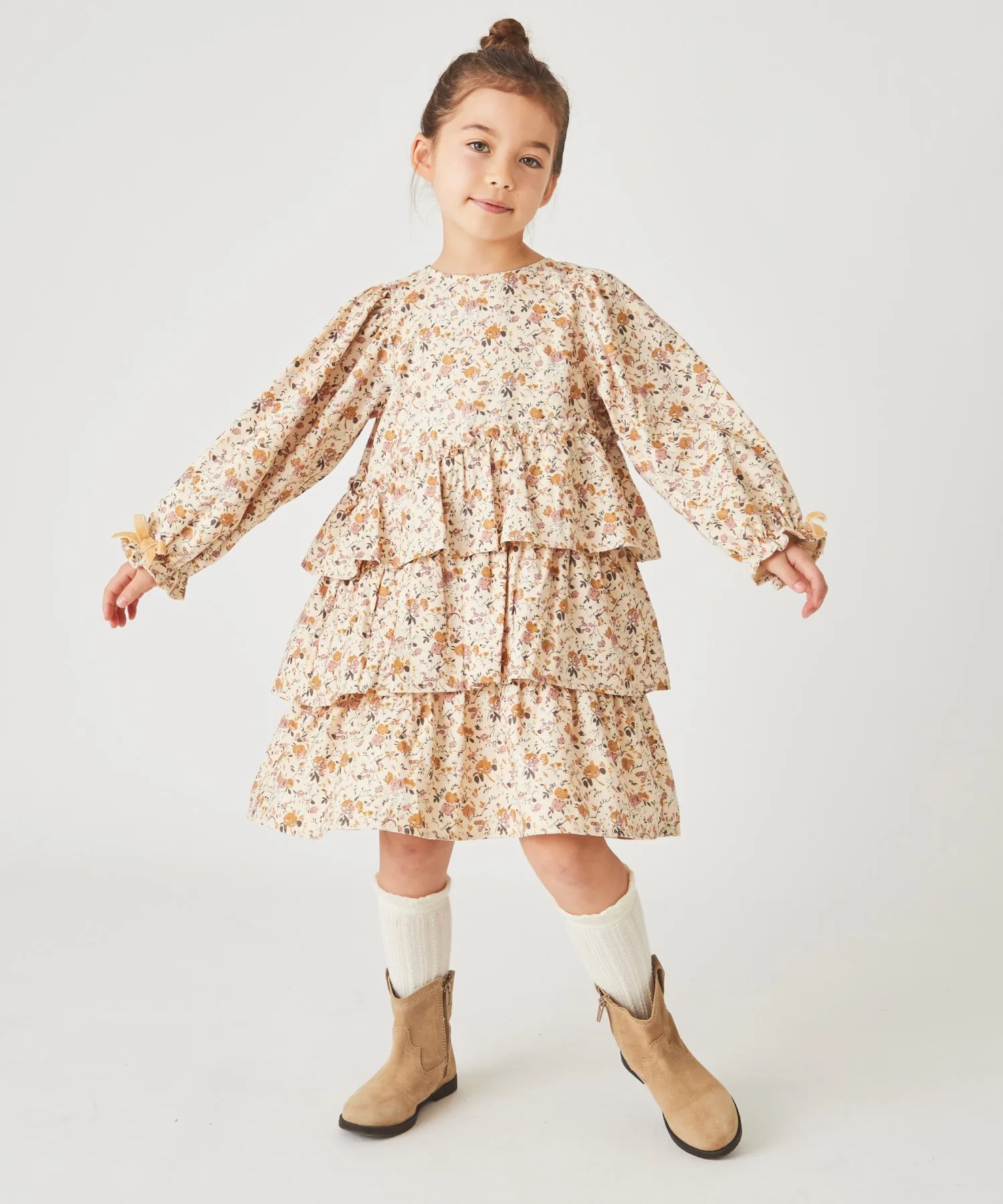 картинка Платье из вельвета с цветочным принтом Ever Closet, ivory от магазина Одежда+