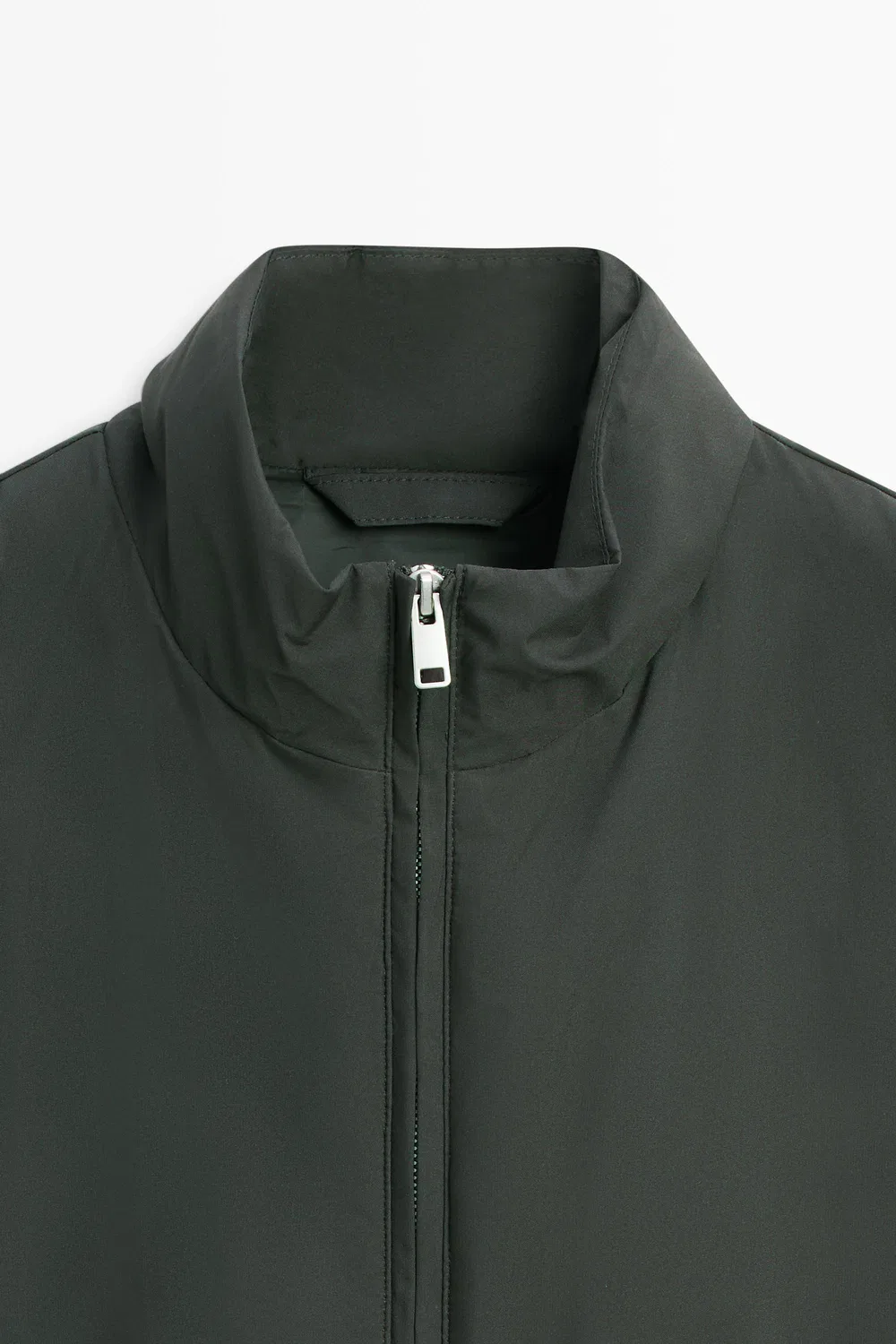 картинка Жилет Massimo Dutti Ultra-lightweight Water-repellent Down, темный меланж от магазина Одежда+