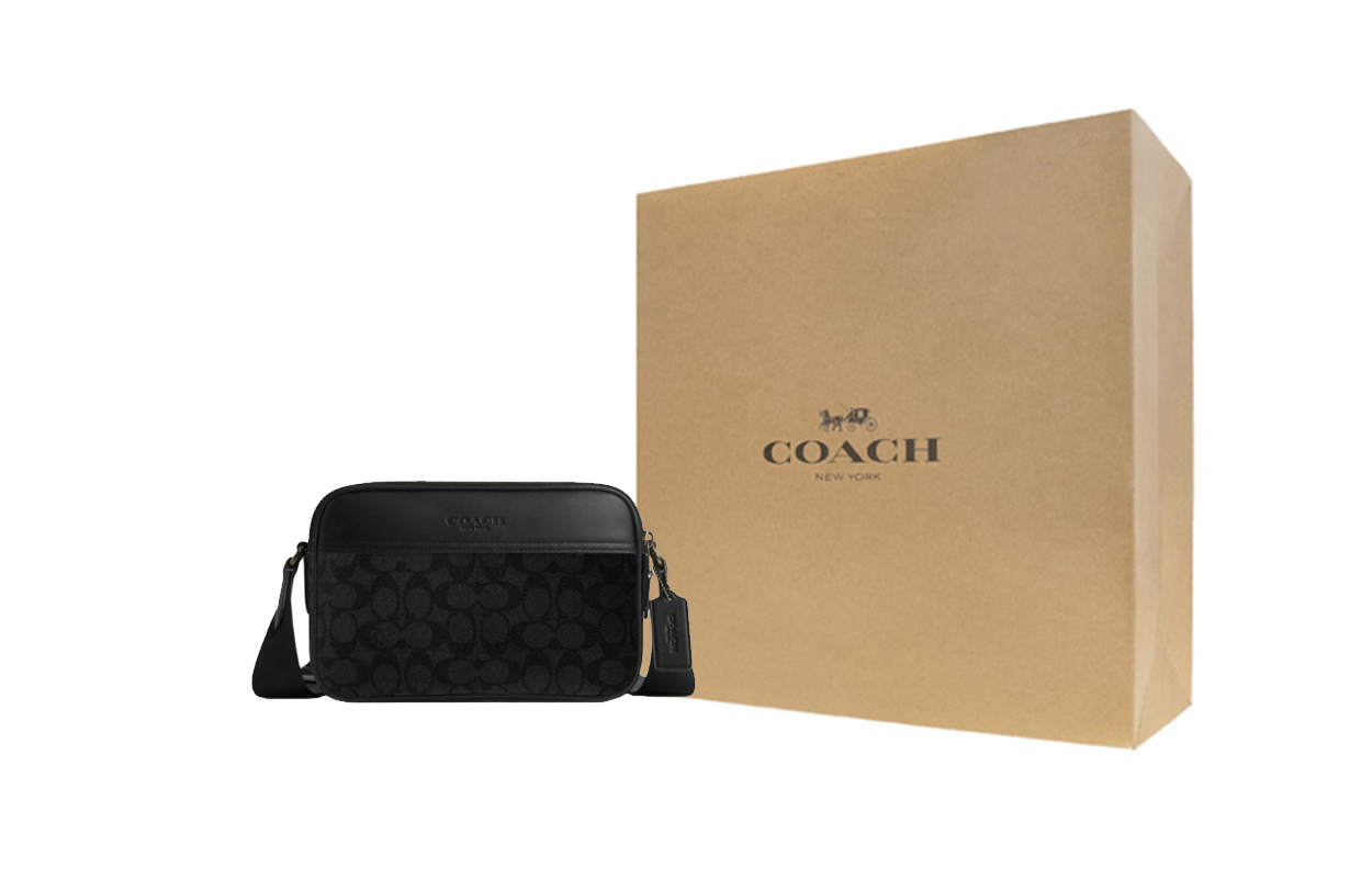 картинка Сумка кросс-боди Coach Graham Medium, черная от магазина Одежда+